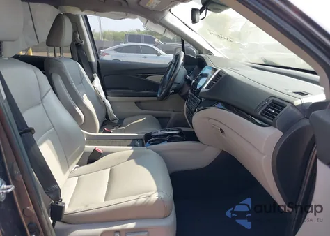 2017 Honda Pilot Touring из США, поврежденный, VIN 5FNYF6H93HB026712